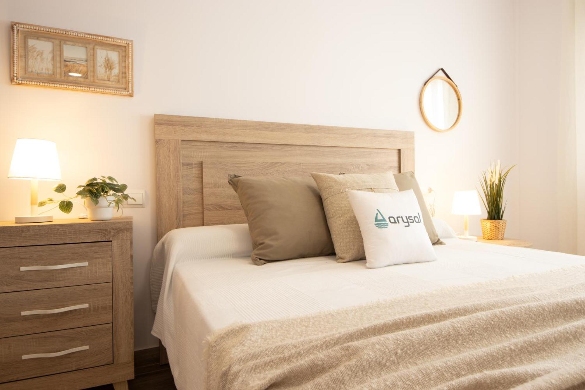 Bellfort Premium Салоу Экстерьер фото